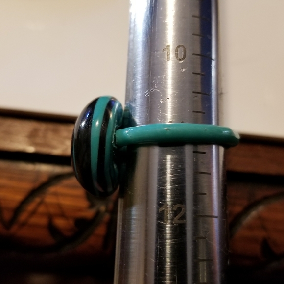 Relisted -chunky green black ring hand made size 11 - Picture 9 of 9